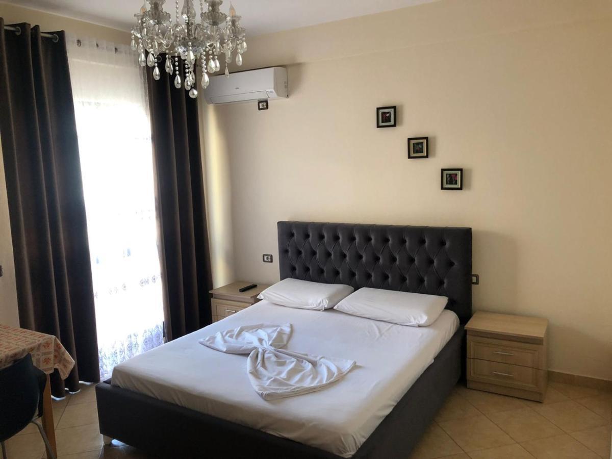 Vila Vera Durrës 외부 사진
